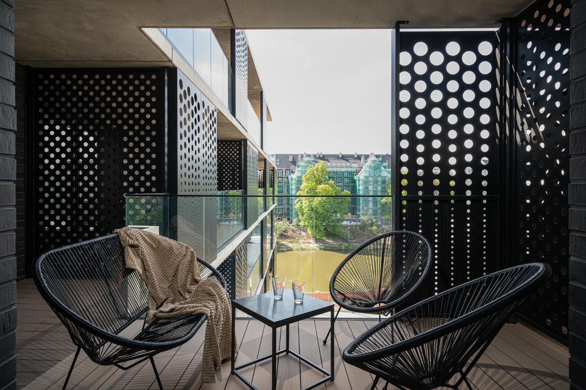 Rentplanet - Apartamenty Ksiecia Witolda Wroclaw Exterior photo